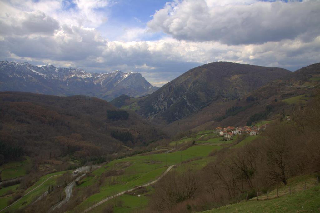 Hostal Rural Elosta Lekunberri Exterior foto